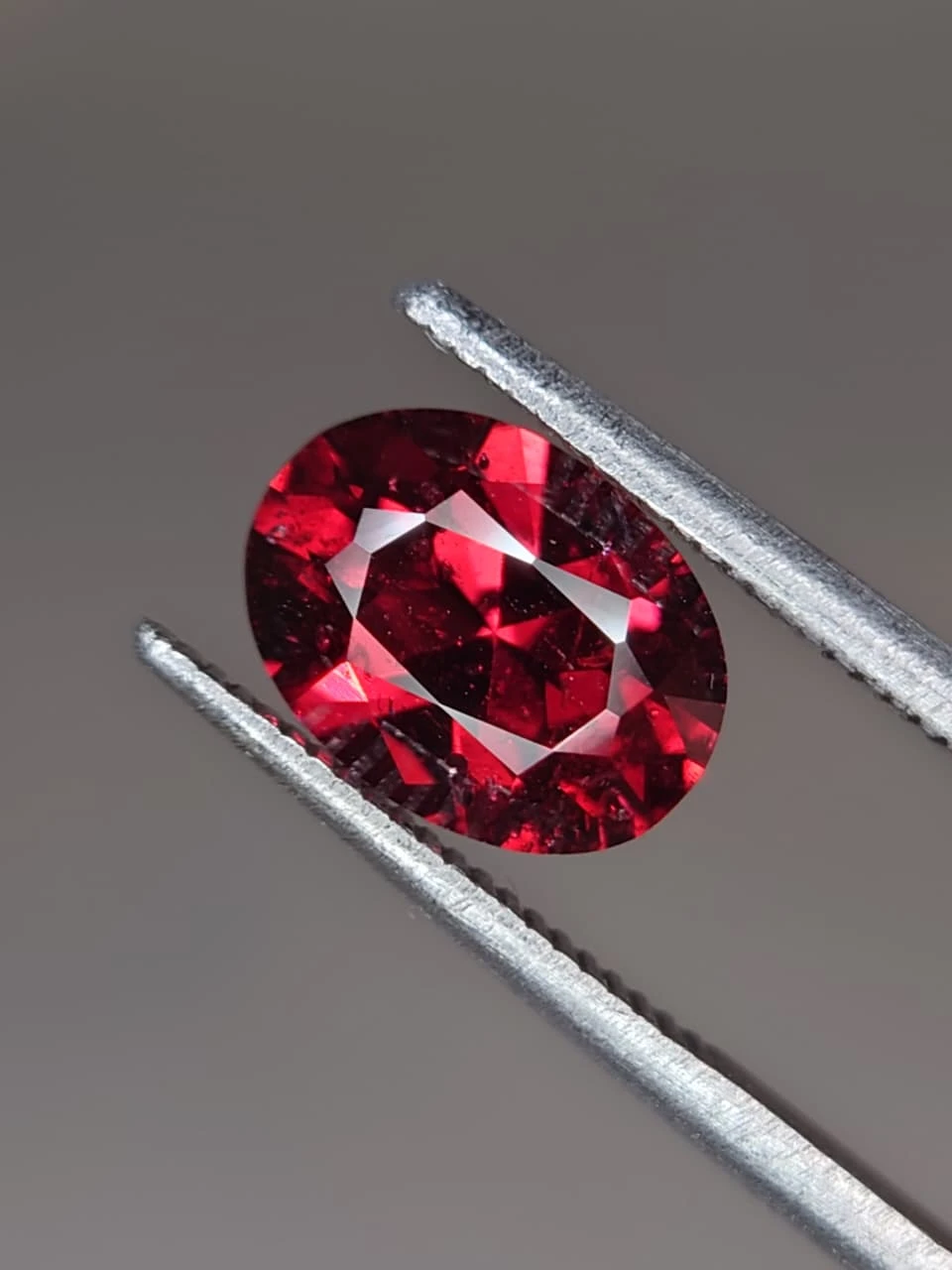 2.6ct Natural Malaya Garnet Loose Gemstone from Tanzania — view 2
